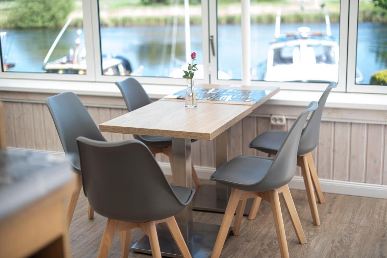 Frühstückspension Zum Alten Fährhaus - 3*